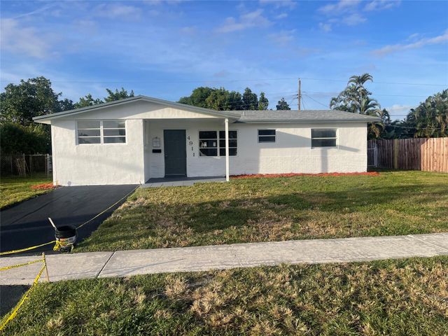 4911 NW 16th Street, Lauderhill, FL 33313