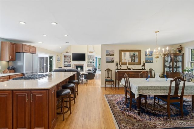 219 West Reach Drive, Jamestown, RI 02835
