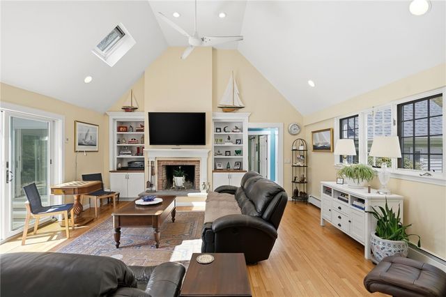 219 West Reach Drive, Jamestown, RI 02835