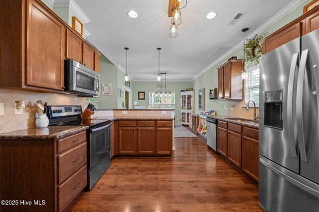 100 Loudon Court, Greenville, NC 27834