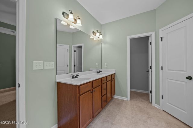 100 Loudon Court, Greenville, NC 27834