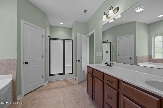 100 Loudon Court, Greenville, NC 27834