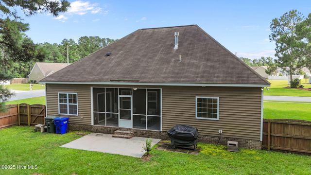 100 Loudon Court, Greenville, NC 27834
