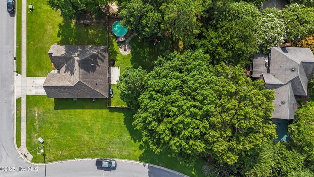 100 Loudon Court, Greenville, NC 27834