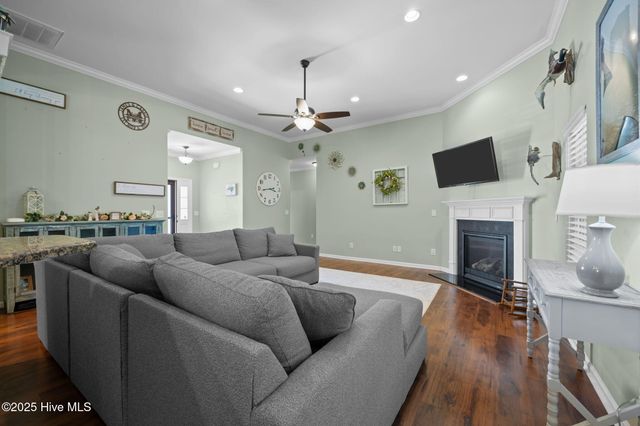 100 Loudon Court, Greenville, NC 27834