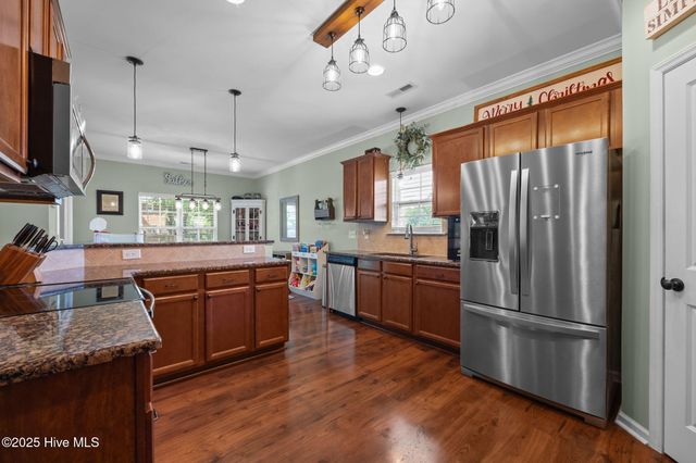 100 Loudon Court, Greenville, NC 27834