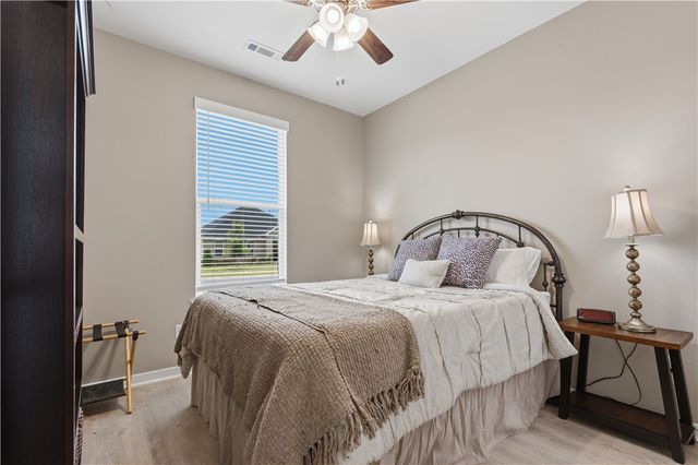 252 Yona Lane, Farmington, AR 72730