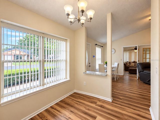 25 SPRING LOOP CIRCLE, Ocala, FL 34472