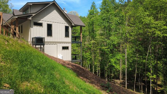 677 Catawba Circle, Ellijay, GA 30540