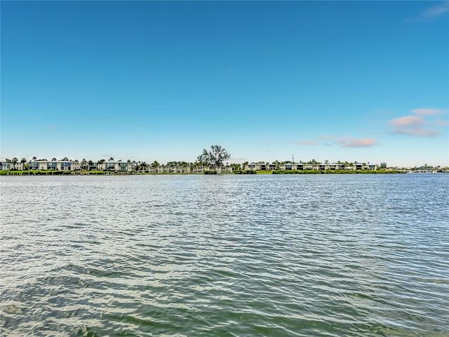 605 KEY ROYALE DRIVE, Holmes Beach, FL 34217
