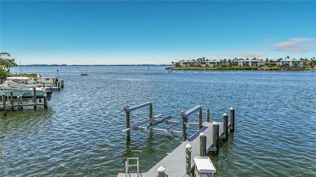 605 KEY ROYALE DRIVE, Holmes Beach, FL 34217