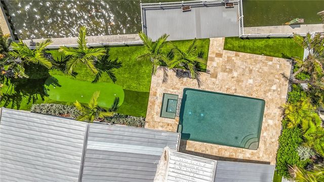 605 KEY ROYALE DRIVE, Holmes Beach, FL 34217