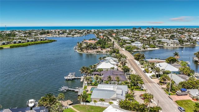 605 KEY ROYALE DRIVE, Holmes Beach, FL 34217