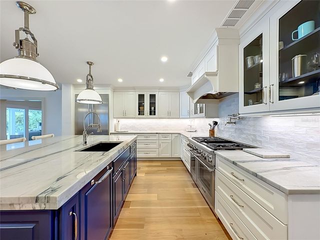 605 KEY ROYALE DRIVE, Holmes Beach, FL 34217
