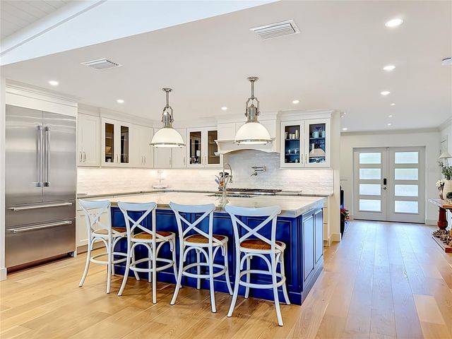 605 KEY ROYALE DRIVE, Holmes Beach, FL 34217