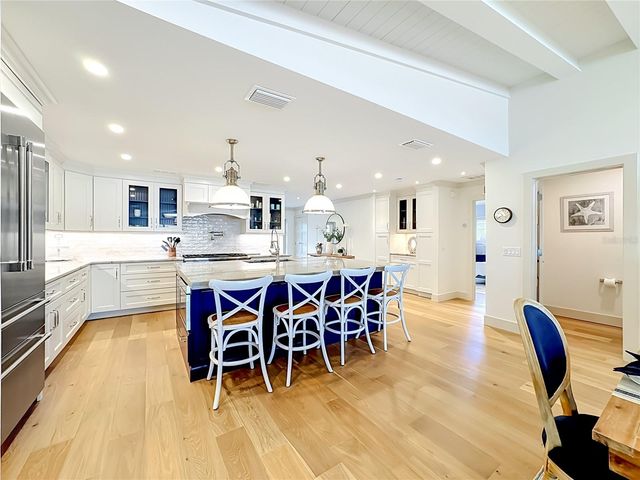 605 KEY ROYALE DRIVE, Holmes Beach, FL 34217