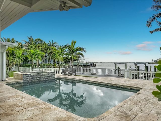 605 KEY ROYALE DRIVE, Holmes Beach, FL 34217