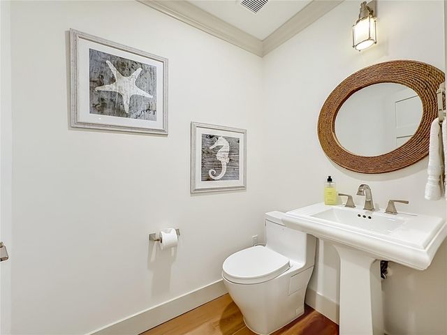 605 KEY ROYALE DRIVE, Holmes Beach, FL 34217