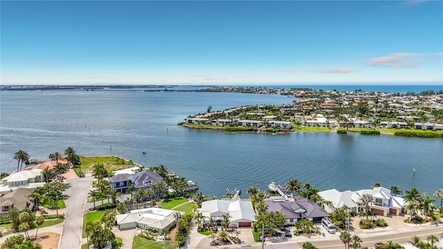 605 KEY ROYALE DRIVE, Holmes Beach, FL 34217