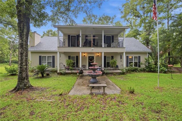 10945 Coleman Dairy Road, Wilmer, AL 36587