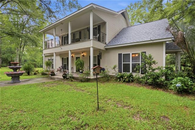10945 Coleman Dairy Road, Wilmer, AL 36587