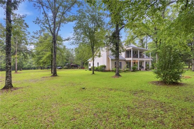 10945 Coleman Dairy Road, Wilmer, AL 36587