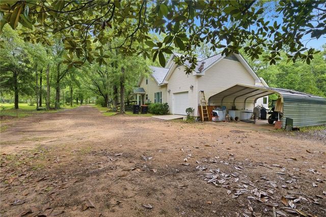 10945 Coleman Dairy Road, Wilmer, AL 36587