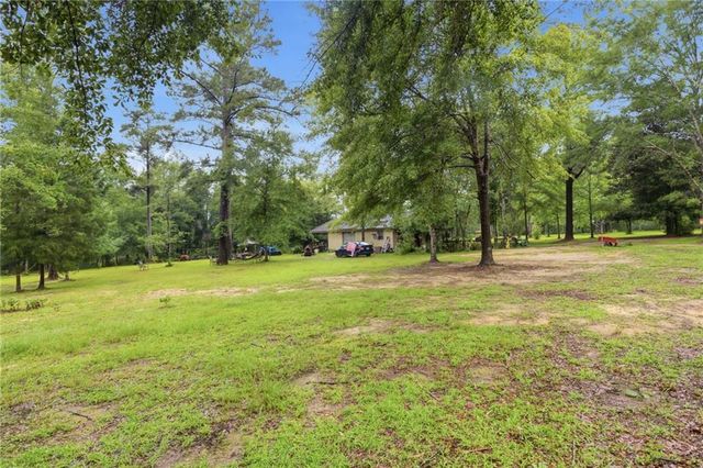 10945 Coleman Dairy Road, Wilmer, AL 36587