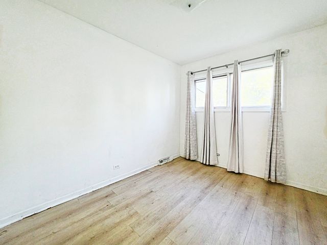 11425 S Elizabeth Street, Chicago, IL 60643