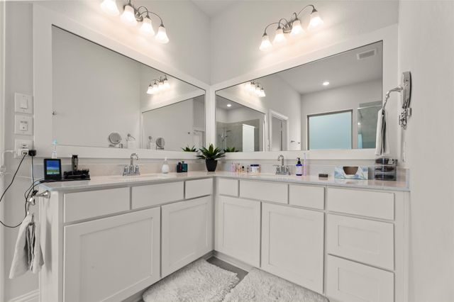 1939 Shallow Canyon Ln, Katy, TX 77494