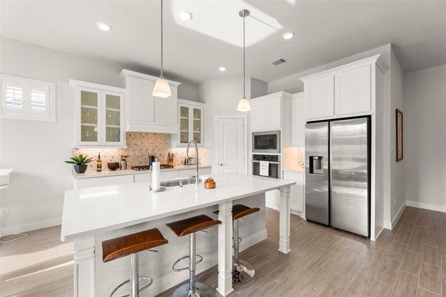 1939 Shallow Canyon Ln, Katy, TX 77494