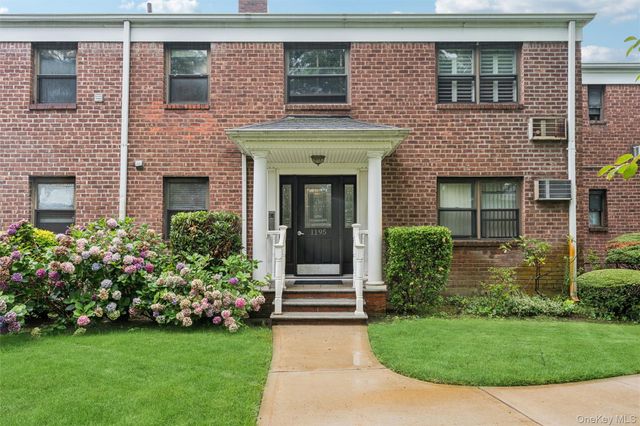 1195 E Broadway L21, Hewlett, NY 11557