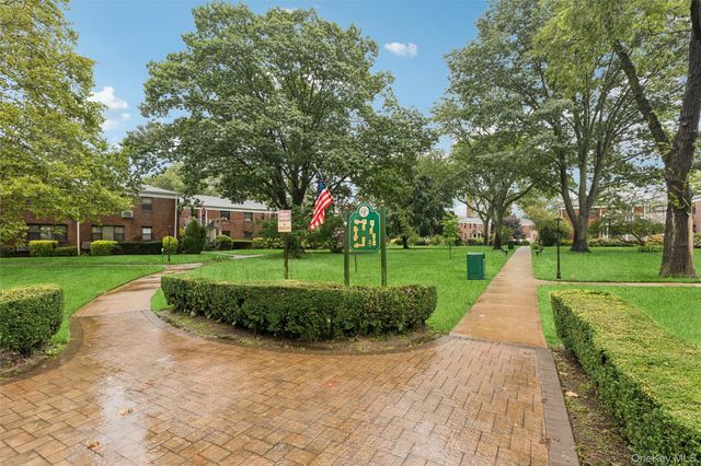 1195 E Broadway L21, Hewlett, NY 11557