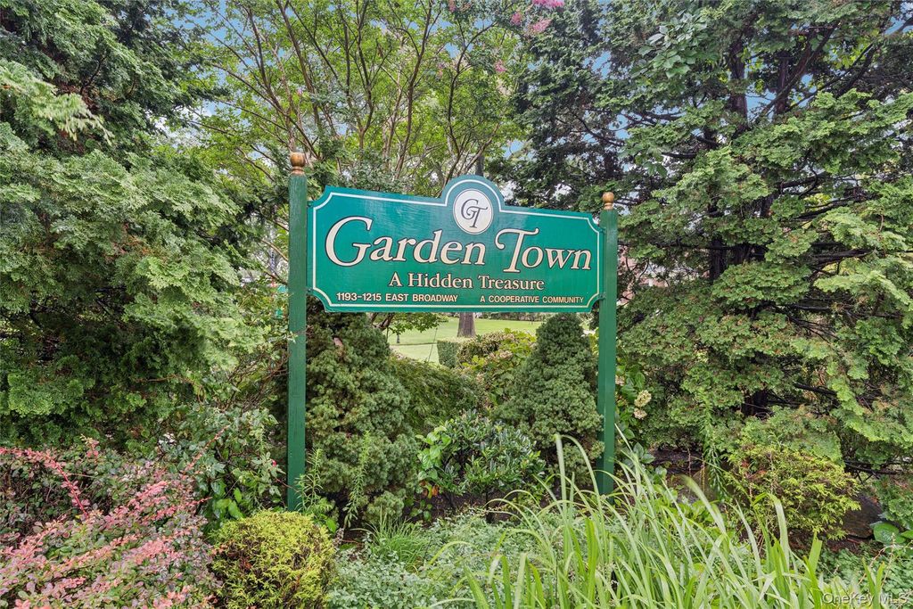 1195 E Broadway L21, Hewlett, NY 11557