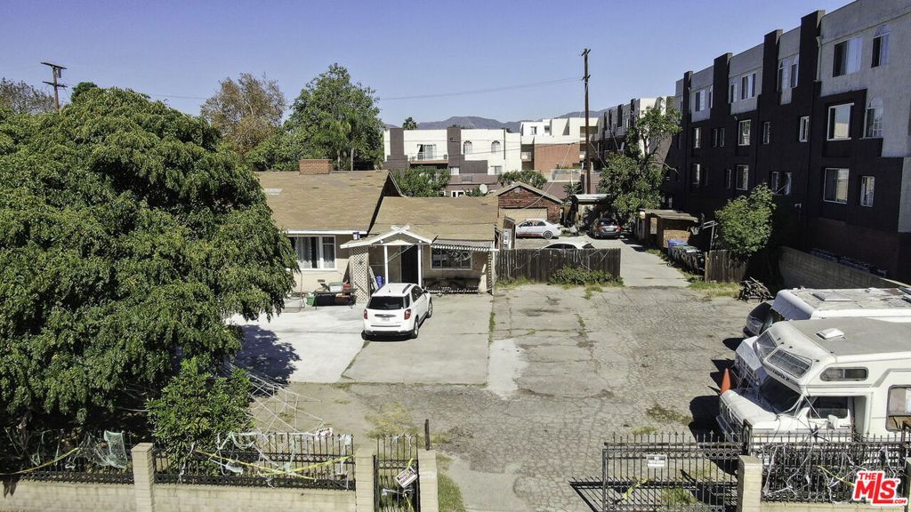 14633 Tupper Street, Panorama City, CA 91402 — photo 5