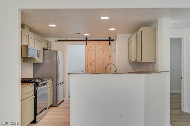 9975 Peace Way 2099, Las Vegas, NV 89147