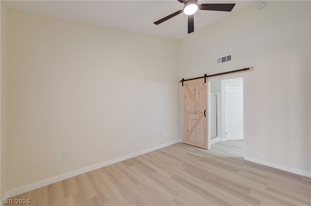 9975 Peace Way 2099, Las Vegas, NV 89147