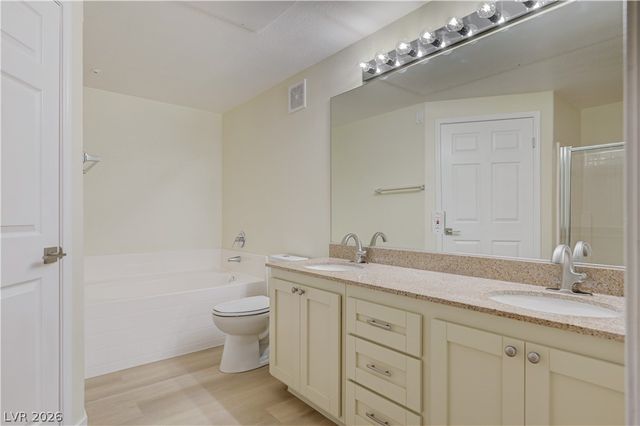 9975 Peace Way 2099, Las Vegas, NV 89147