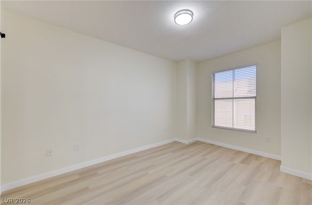 9975 Peace Way 2099, Las Vegas, NV 89147