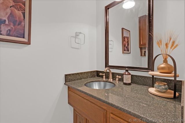 6106 E 93rd Street, Tulsa, OK 74137