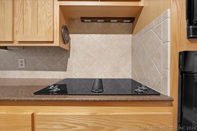 6106 E 93rd Street, Tulsa, OK 74137