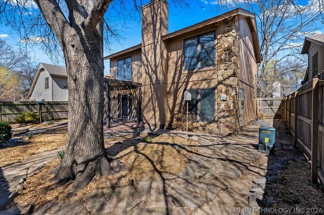 6106 E 93rd Street, Tulsa, OK 74137