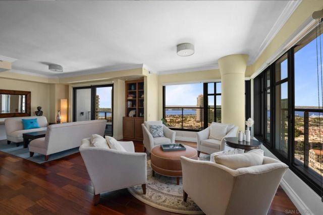 645 Front St 2002, San Diego, CA 92101