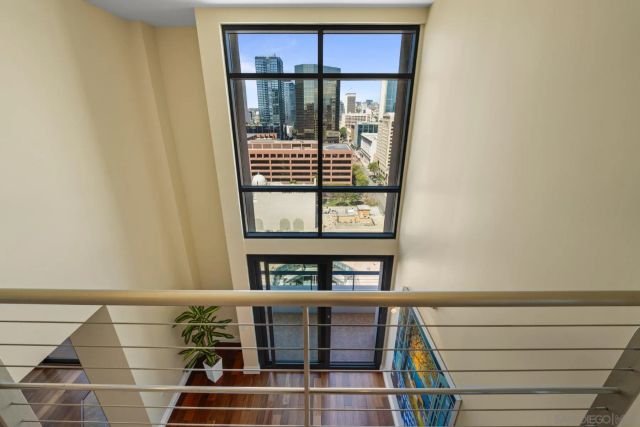 645 Front St 2002, San Diego, CA 92101
