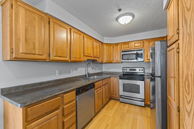 168 6th Street E 2905, Saint Paul, MN 55101