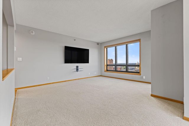 168 6th Street E 2905, Saint Paul, MN 55101