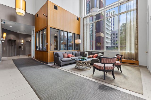 168 6th Street E 2905, Saint Paul, MN 55101