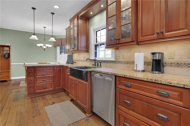 2928 Tall Pines NE Way, Atlanta, GA 30345