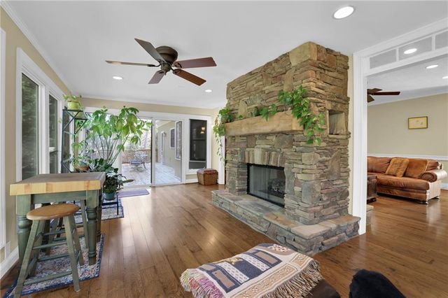 2928 Tall Pines NE Way, Atlanta, GA 30345