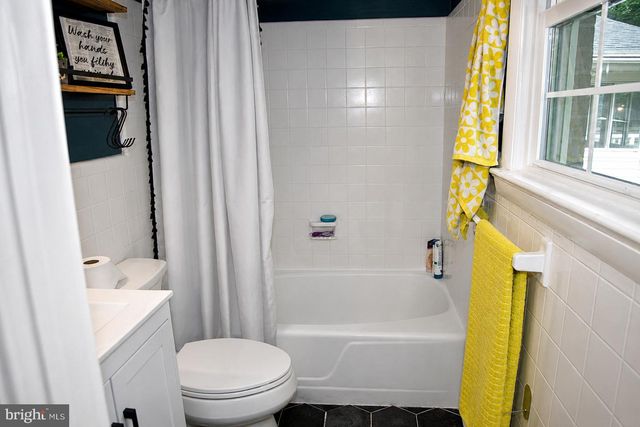 3868 KAHLER RD, White Plains, MD 20695